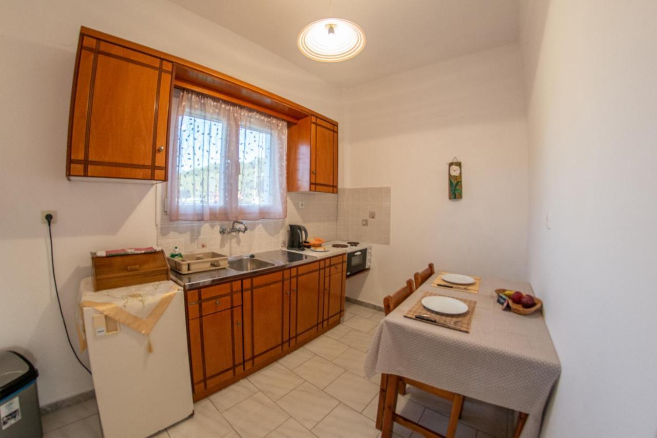 George Apartment *